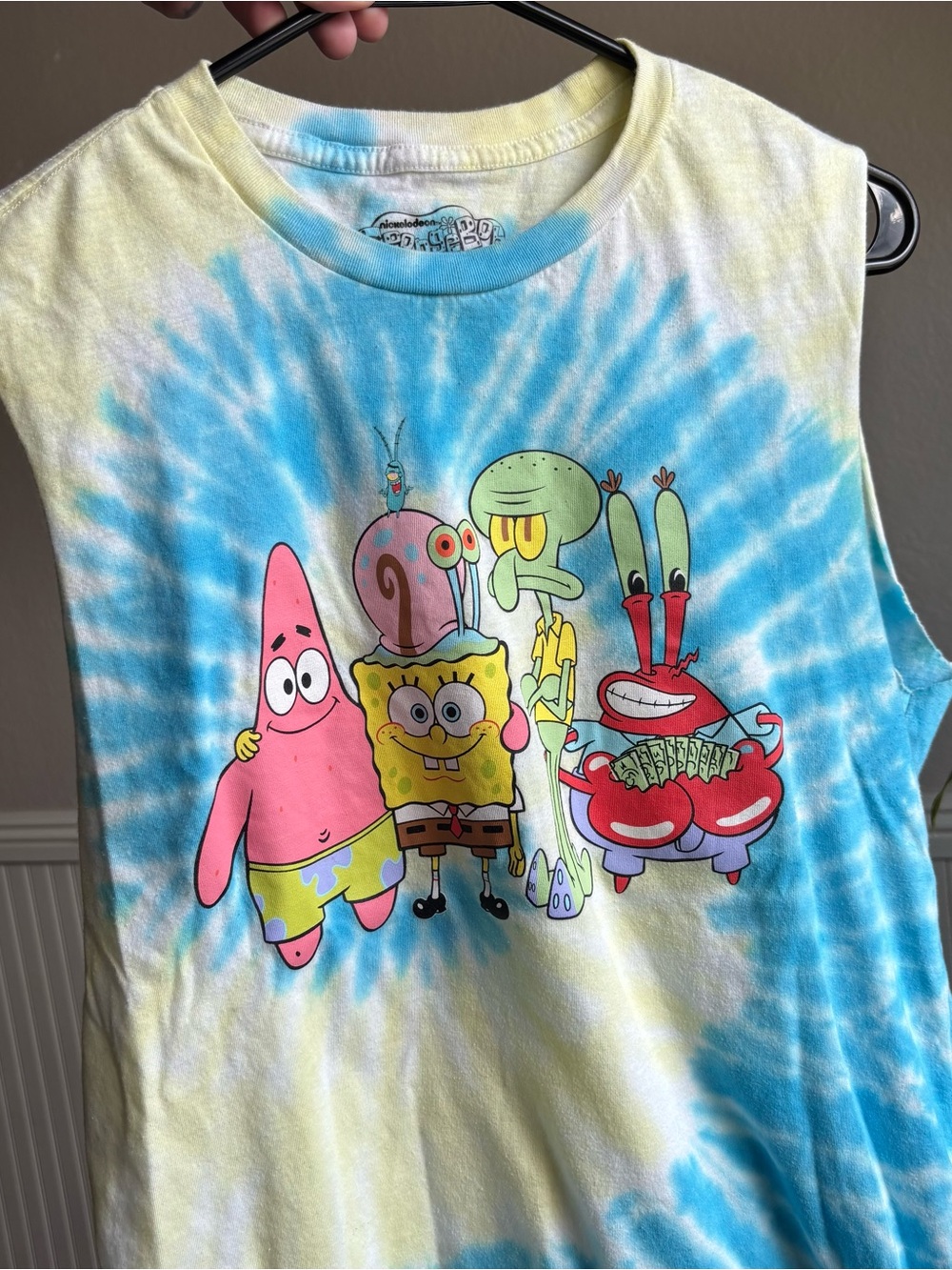 Medium Nickelodeon SpongeBob Tie-Dye Tank Top in Blue & Yellow